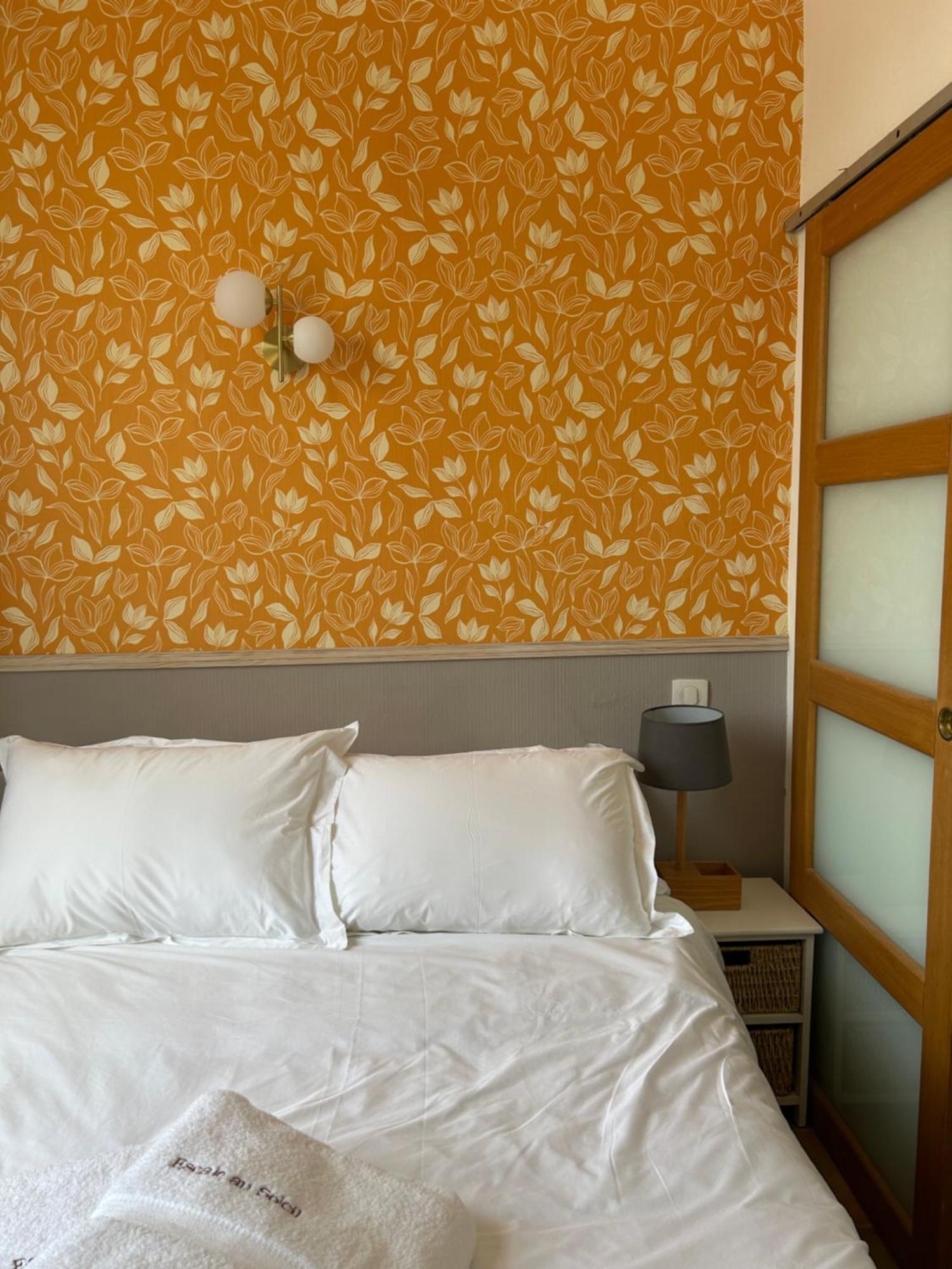 Hotel L'Escale Au Soleil サン・エギュルフ エクステリア 写真